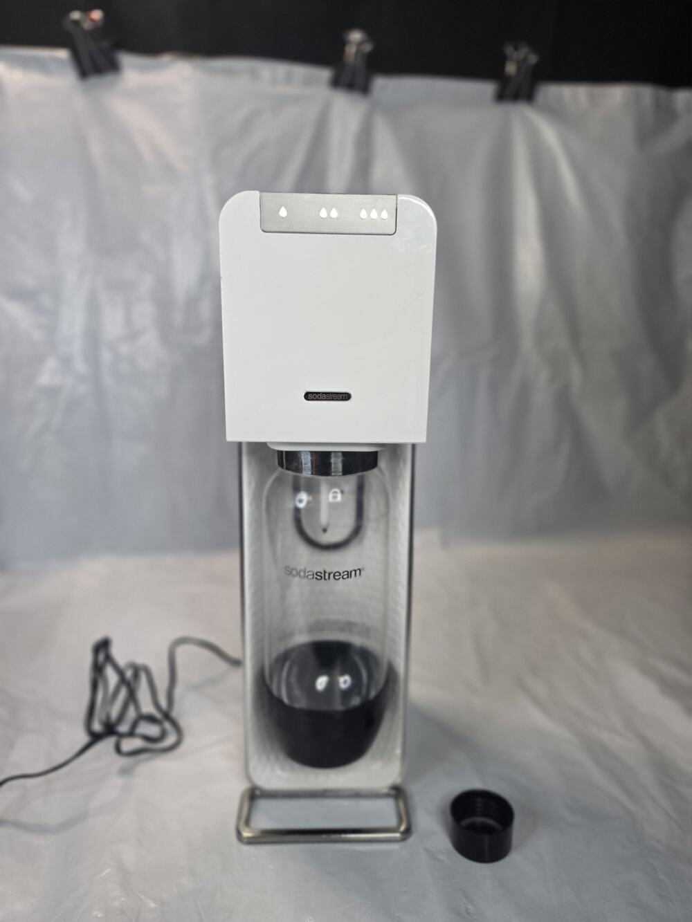 SodaStream Power PWR-001 Fizz Electric Sparkling Water Machine Soda Maker Clean